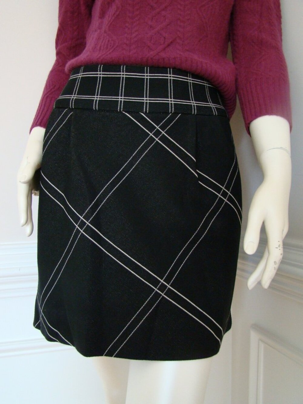 DIANE von FURSTENBERG KIKI BLACK/IVORY WOOL BLEND MINI SKIRT - US 10 - UK 14-NWT